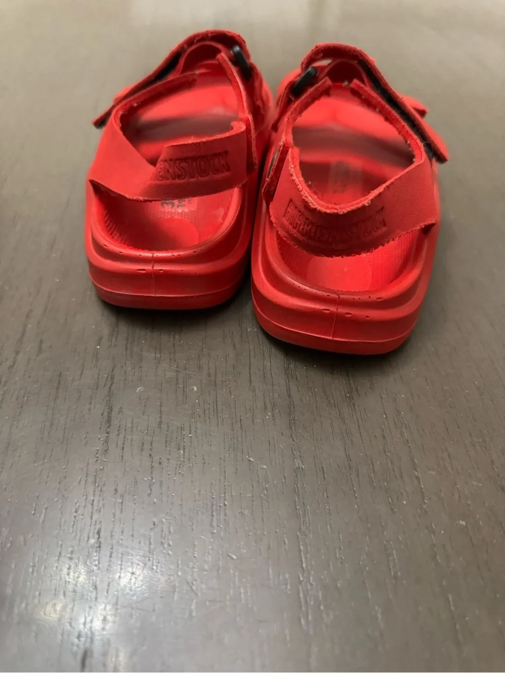 Birkenstock   Mogami HL  Kids Bright Red Double-Strap Sandals size EU30 us 12
